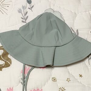 Sun hat by Caden Lane Sz Child’s Large.